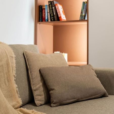 Delightful Sense 2Bd Apt In Kolonaki 7 Min To Metro 아테네 외부 사진