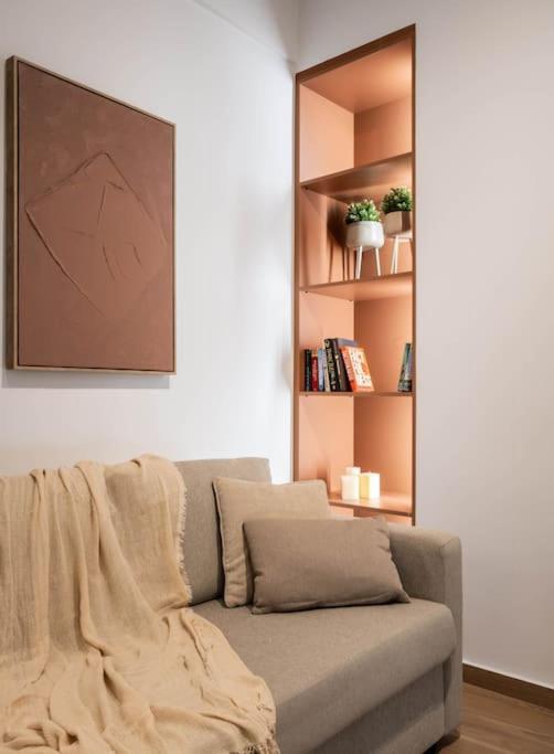 Delightful Sense 2Bd Apt In Kolonaki 7 Min To Metro 아테네 외부 사진