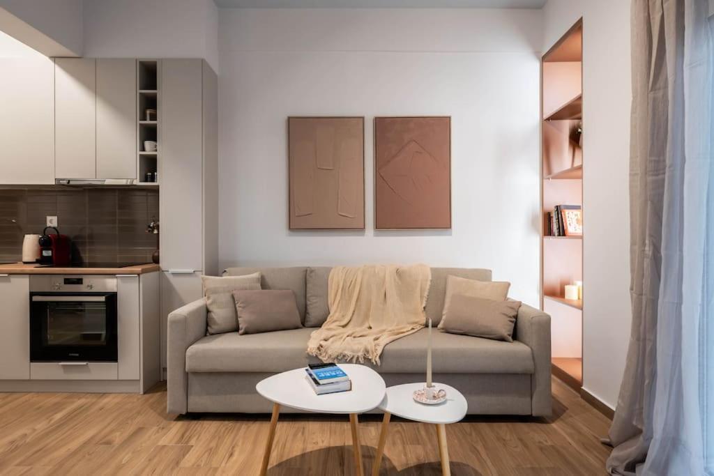 Delightful Sense 2Bd Apt In Kolonaki 7 Min To Metro 아테네 외부 사진